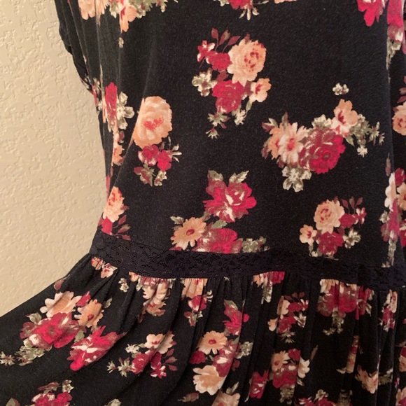 Blouse - Picture 2 of 4